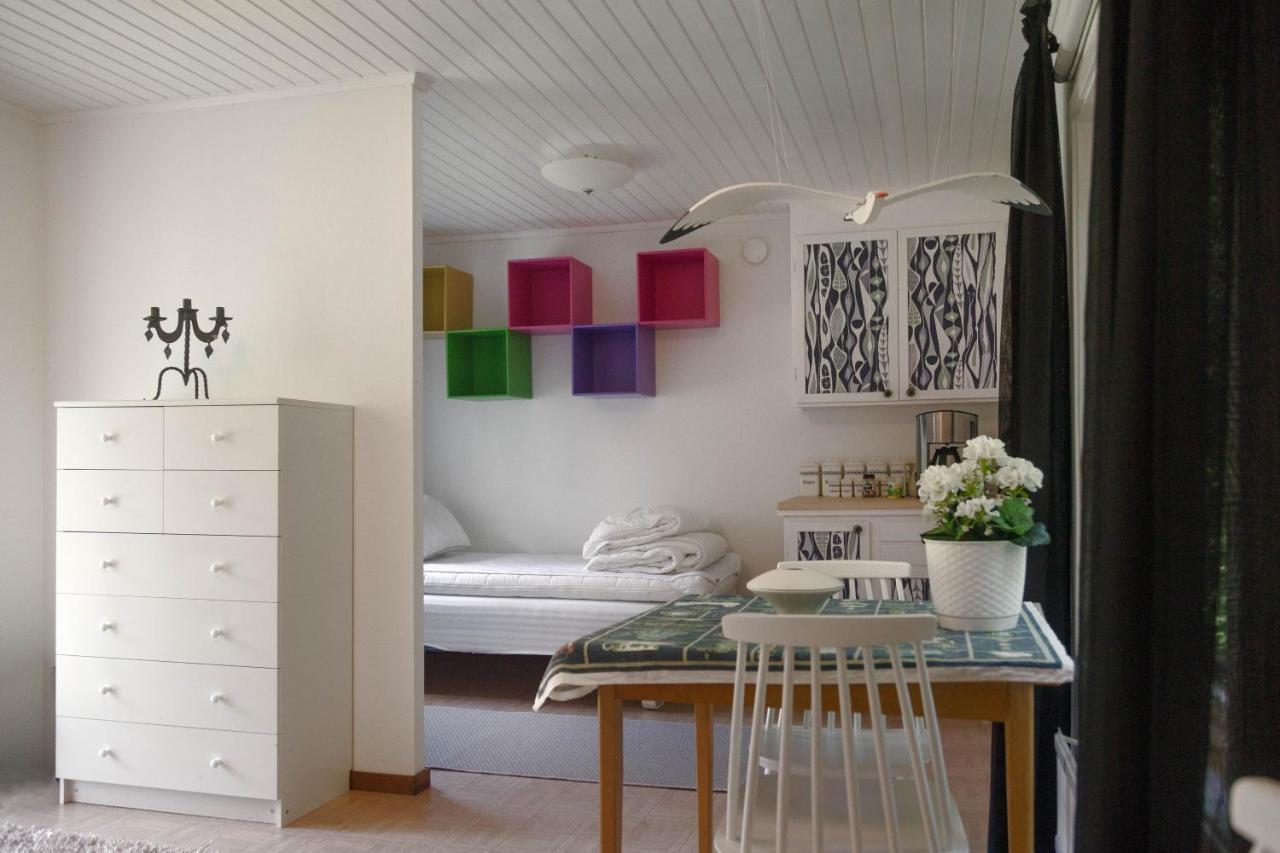 Very Nice Cottage By The Lake. Lursjoen! Hästveda Exterior foto